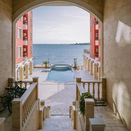 Rich Collective Appartement *