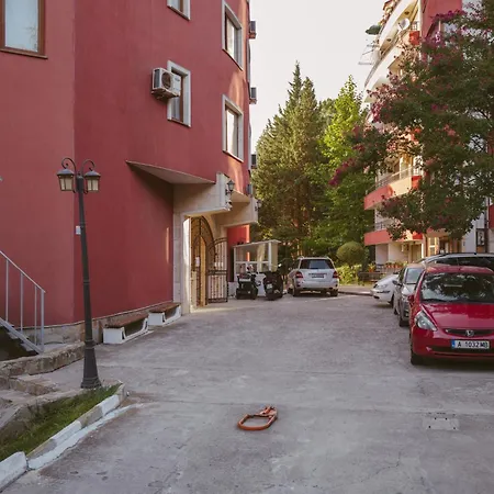 Rich Collective Nessebar