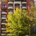 Apartment Rich Collective *