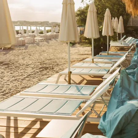 Апартамент Rich Collective *