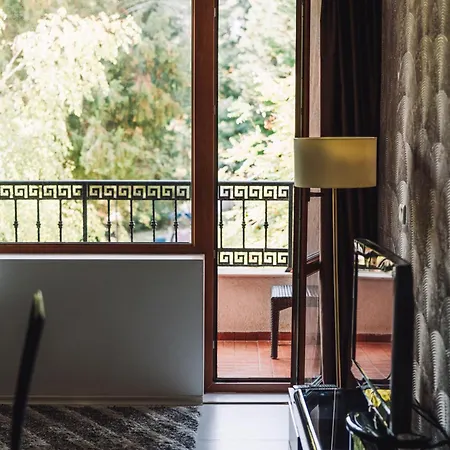 Rich Collective * Несебър